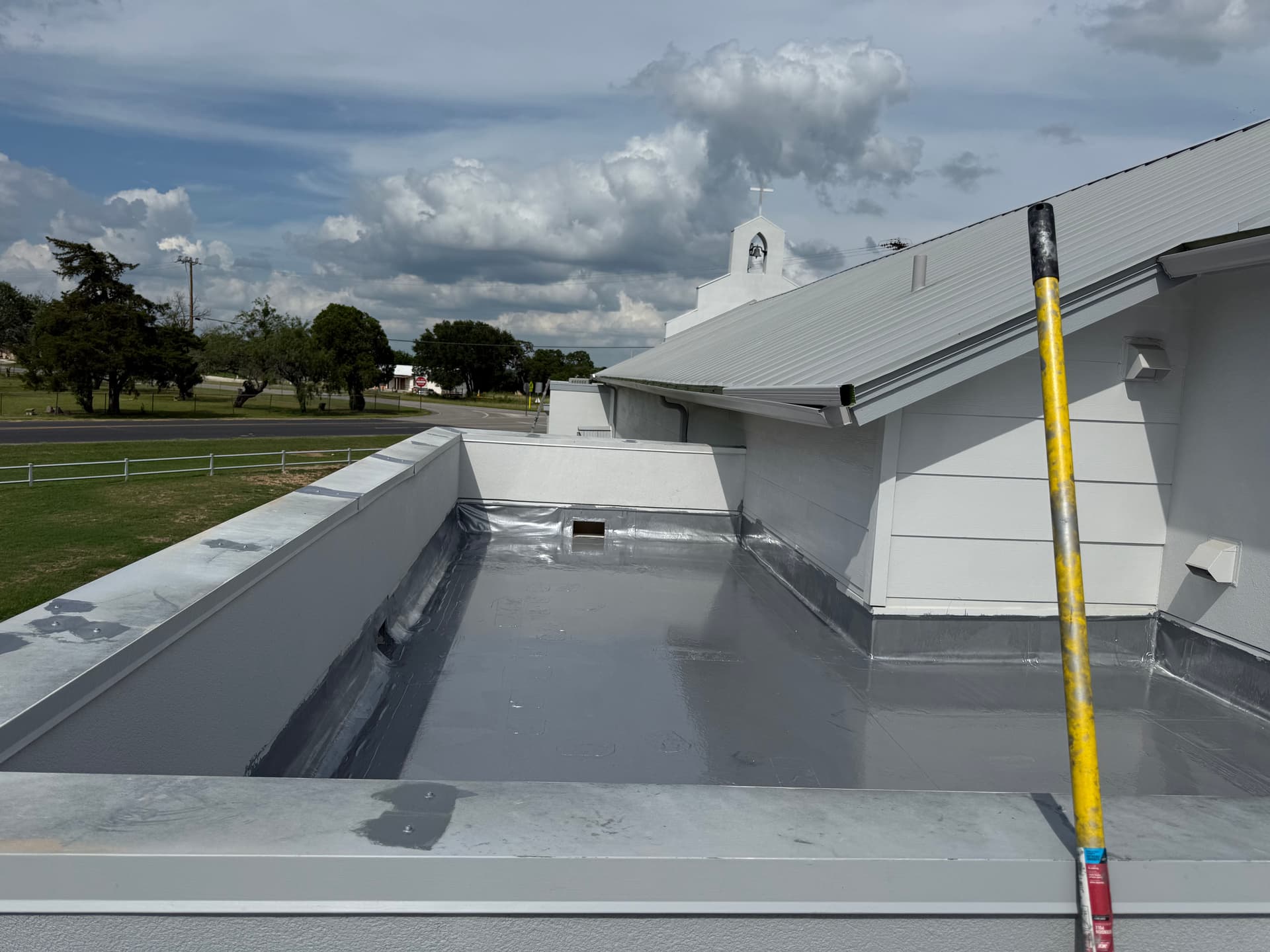 Gallery photos for TPO Flat Roof Coating Restoration Done Right: Image #4