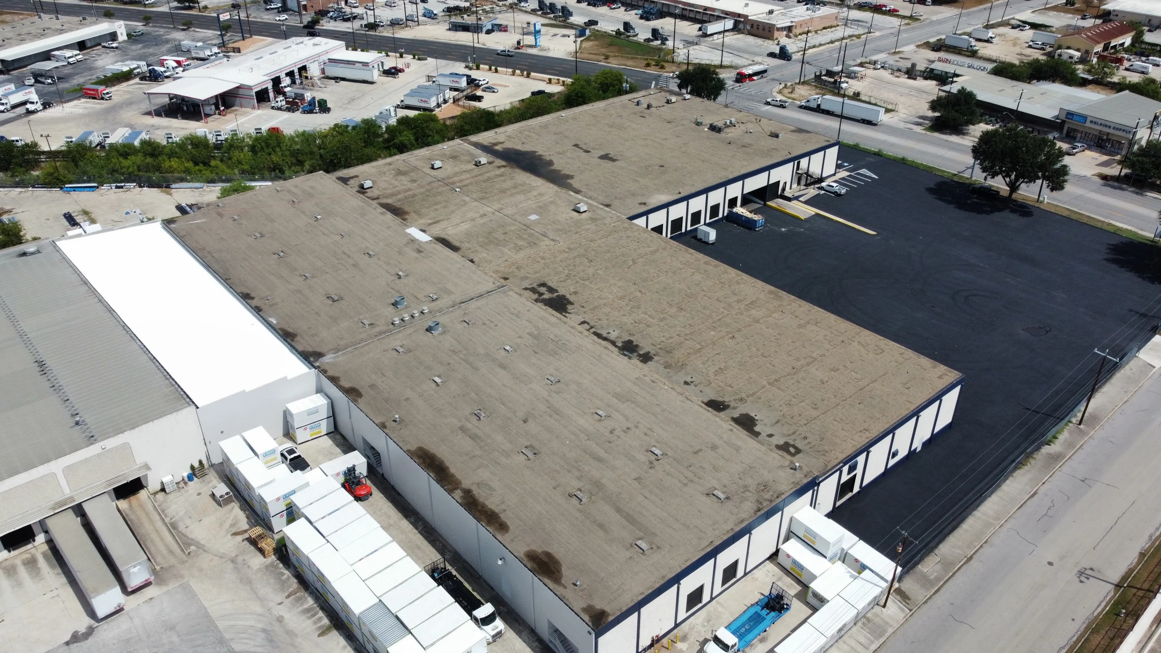 Project 120,000 Sq Ft Silicone Roof Restoration with Viking Capital Group image