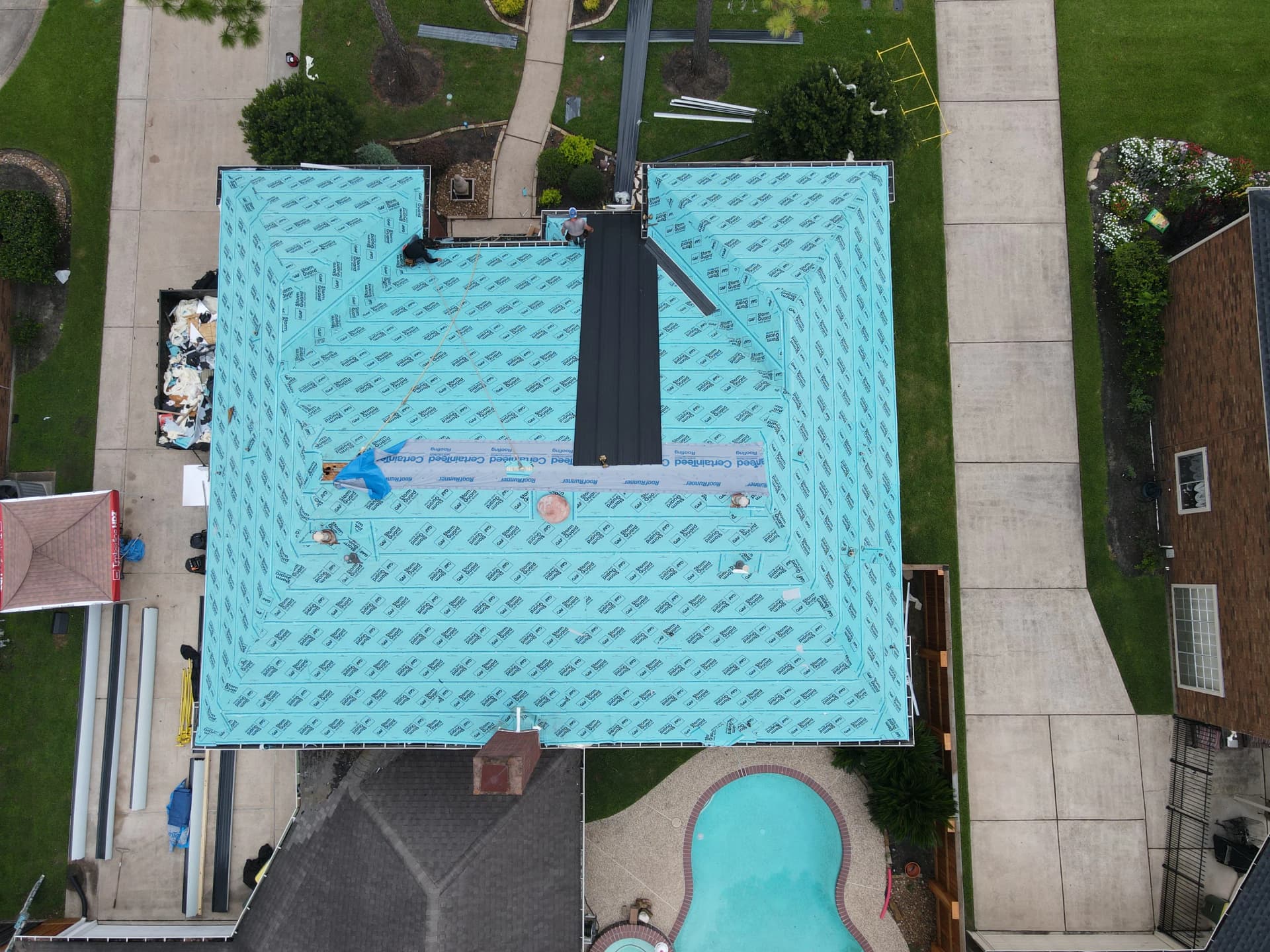 Gallery photos for Standing Seam Metal Roof Installation Done Right: Image #1