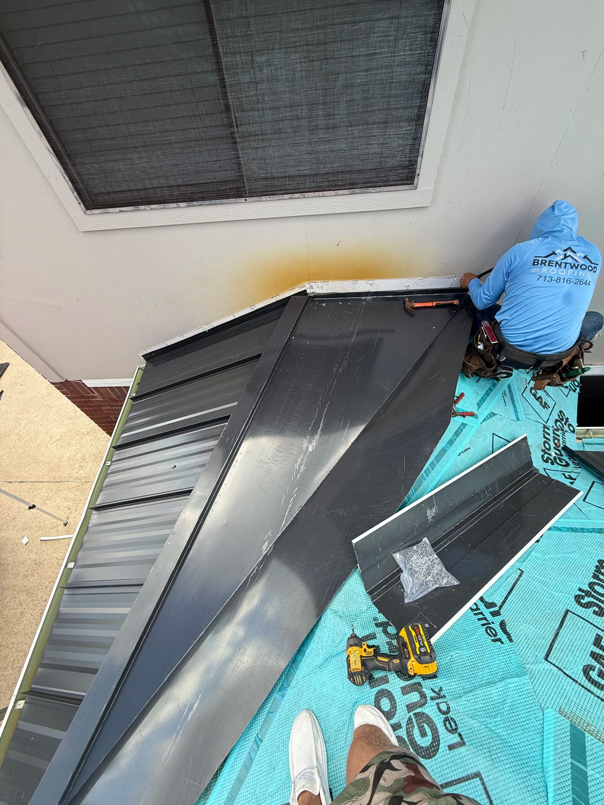 Gallery photos for Standing Seam Metal Roof Installation Done Right: Image #4