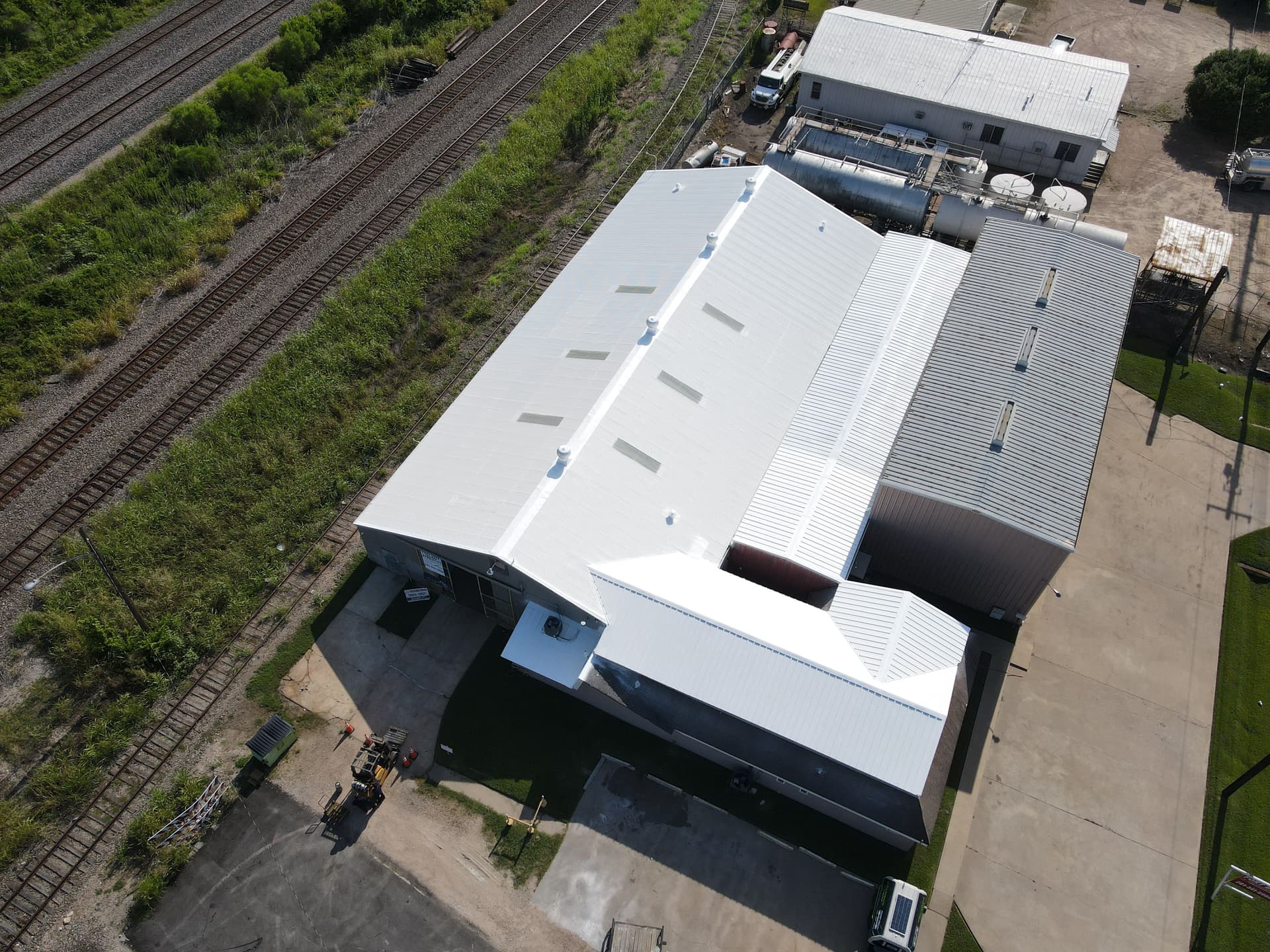 Gallery photos for Full Metal Roof Restoration at Fort Bend Hydraulics: Image #8